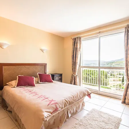 Spacious With Private Swimming Pool Limoux