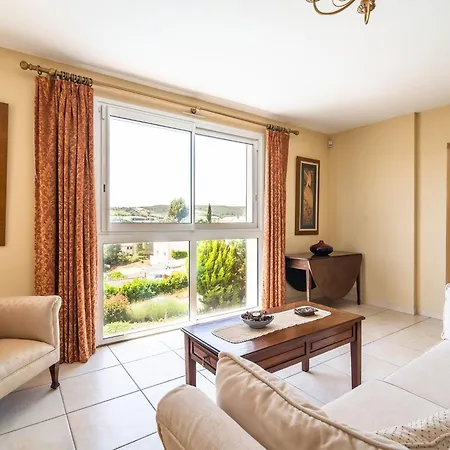 Spacious With Private Swimming Pool Villa *