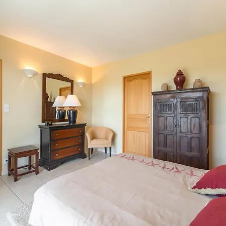 In With Private Pool & Mountain Views Villa Limoux