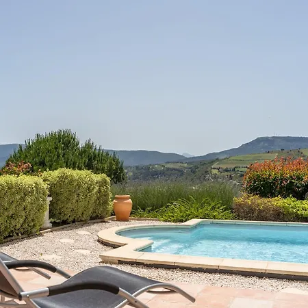 Villa In With Private Pool & Mountain Views