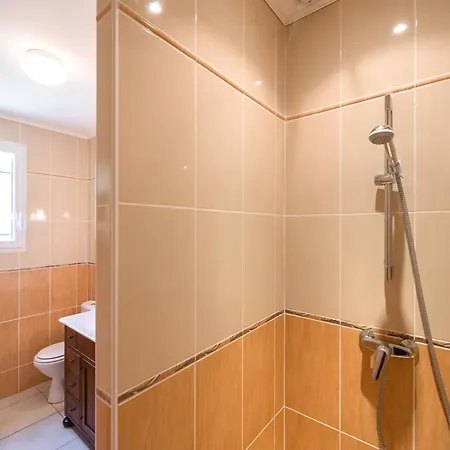 Villa In With Private Pool & Mountain Views Limoux